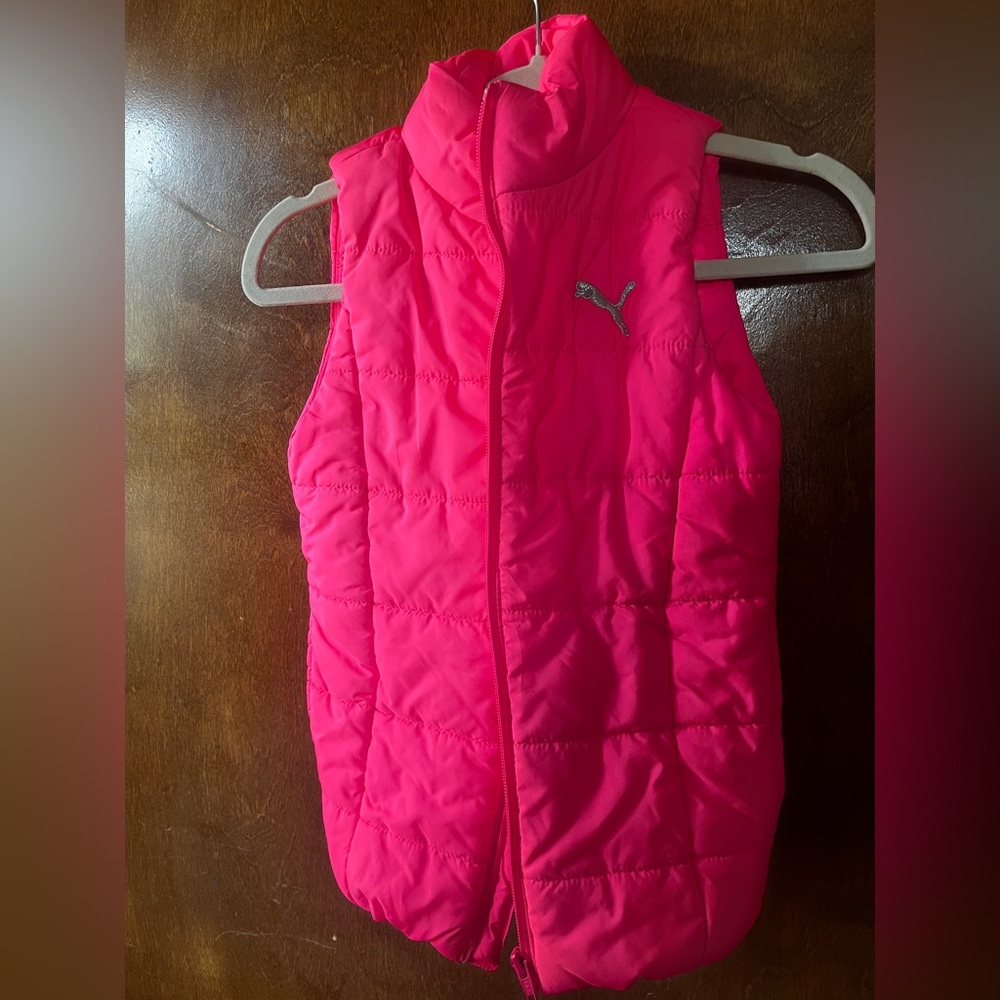 Girls puma pink vest